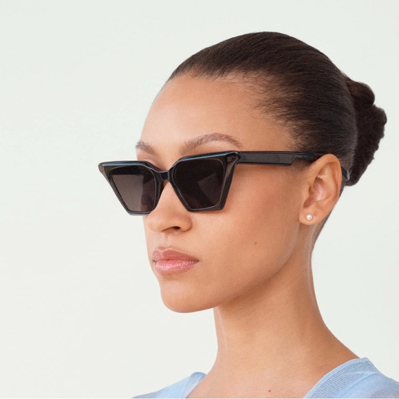 Own a piece of Hollywood! Grace de Monaco Georgie sunglasses - Picture 1 of 6